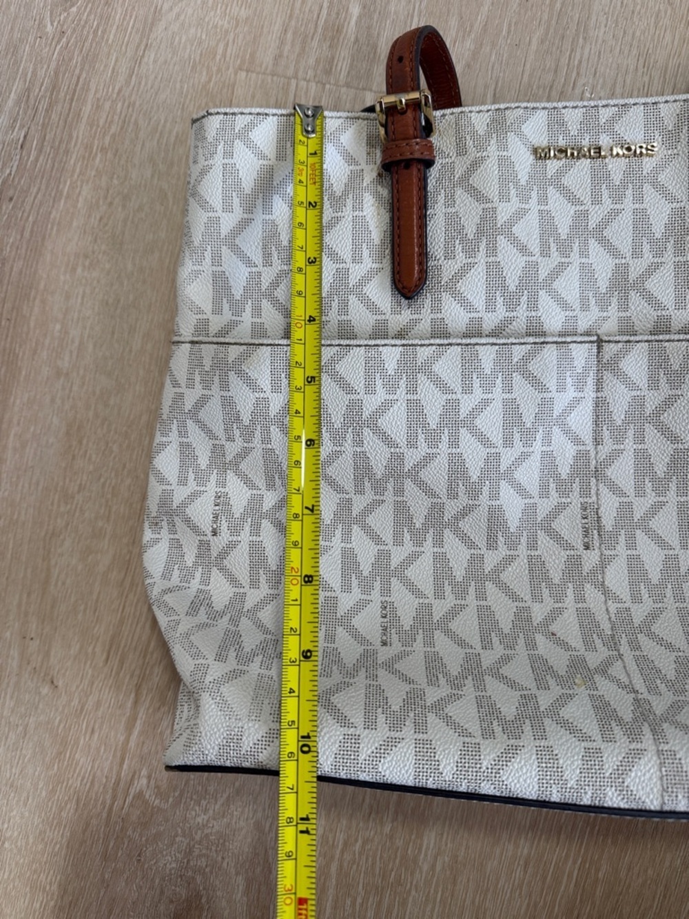 Michael Kors Signature MK Tote in Vanilla and Brown - Picture 8 of 8